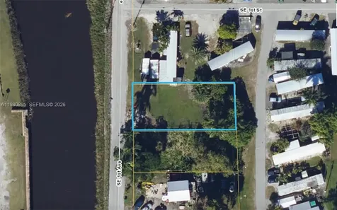 205 SE 1st Avenue South Bay FL 33493
