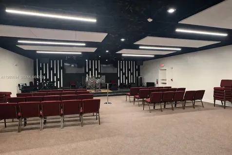 680 Superior Street Opa-Locka FL 33054