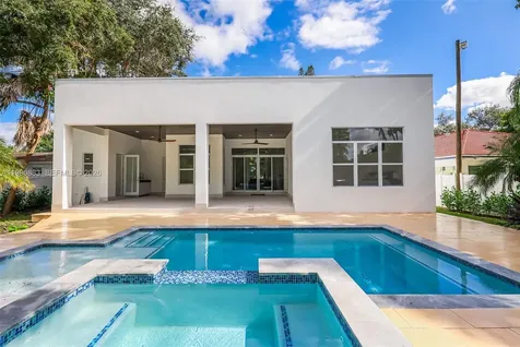 11780 NE 8th Avenue Biscayne Park FL 33161