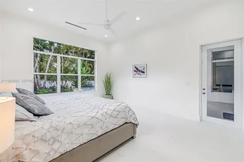 11780 NE 8th Avenue Biscayne Park FL 33161