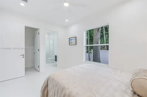 11780 NE 8th Avenue Biscayne Park FL 33161