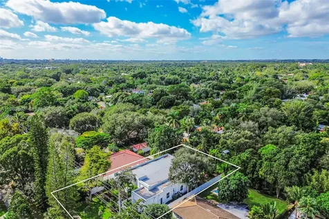 11780 NE 8th Avenue Biscayne Park FL 33161