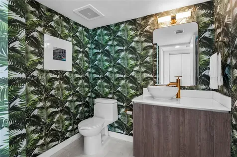 665 NE 25th Street Miami FL 33137