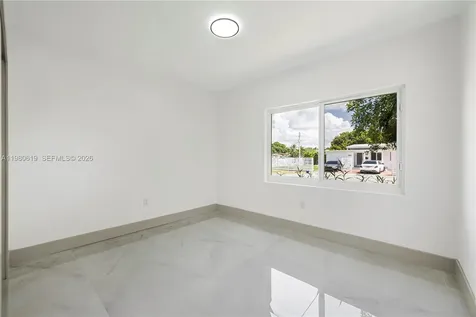 5410 SW 2nd Miami FL 33134