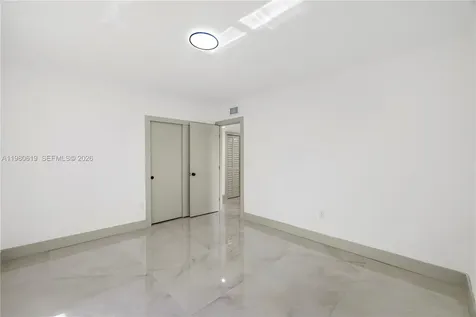 5410 SW 2nd Miami FL 33134