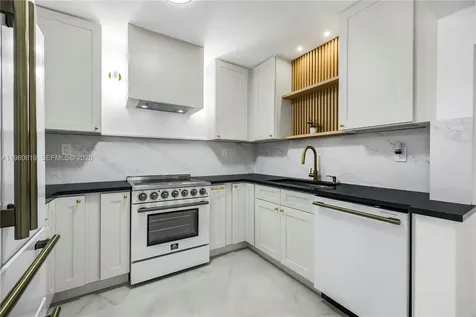 5410 SW 2nd Miami FL 33134