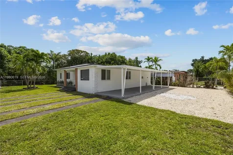 5410 SW 2nd Miami FL 33134