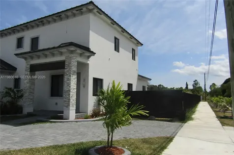11998 SW 232nd Street Miami FL 33170