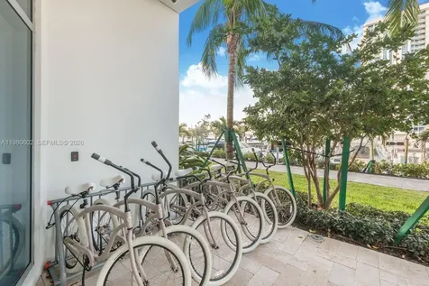 17111 Biscayne Boulevard North Miami Beach FL 33160