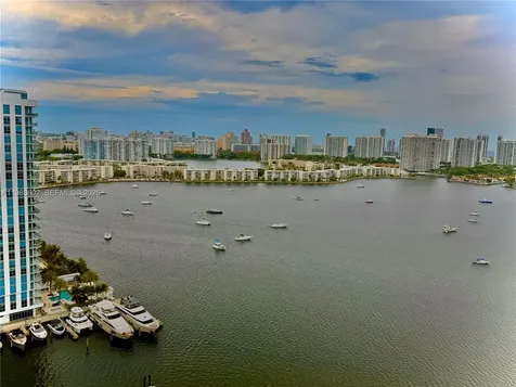 17111 Biscayne Boulevard North Miami Beach FL 33160