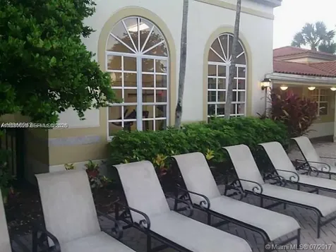9945 Nob Hill Place Sunrise FL 33351