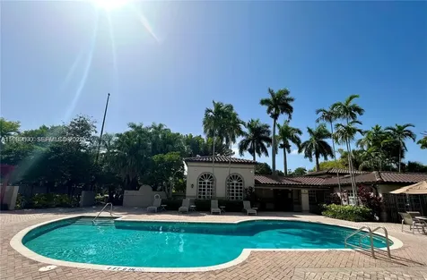 9945 Nob Hill Place Sunrise FL 33351