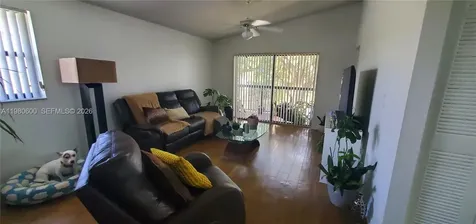 9945 Nob Hill Place Sunrise FL 33351