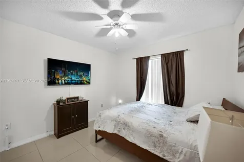 2007 NE 6th Court Homestead FL 33033