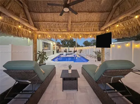 11040 NW 22nd Street Pembroke Pines FL 33026