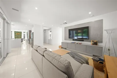 5700 SW 86th Street South Miami FL 33143