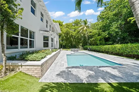 5700 SW 86th Street South Miami FL 33143