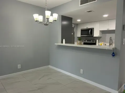230 Lakeview Drive Weston FL 33326