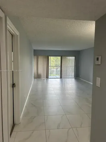 230 Lakeview Drive Weston FL 33326
