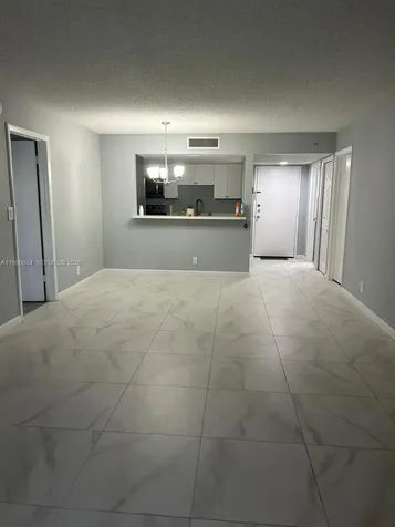 230 Lakeview Drive Weston FL 33326