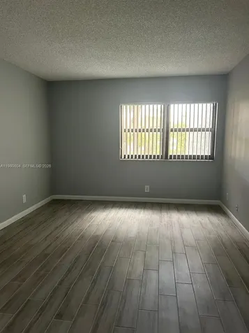 230 Lakeview Drive Weston FL 33326