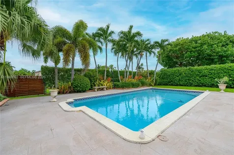 16701 SW 84th Court Palmetto Bay FL 33157