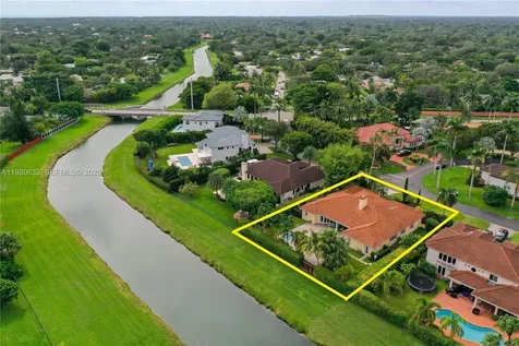 16701 SW 84th Court Palmetto Bay FL 33157