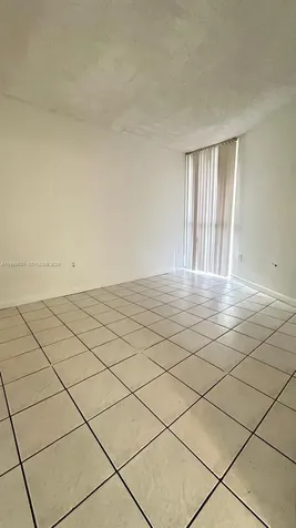 7125 NW 186th Street Hialeah FL 33015