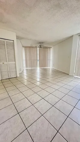 7125 NW 186th Street Hialeah FL 33015