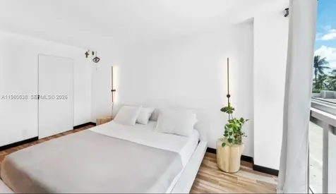 2655 Collins Avenue Miami Beach FL 33140