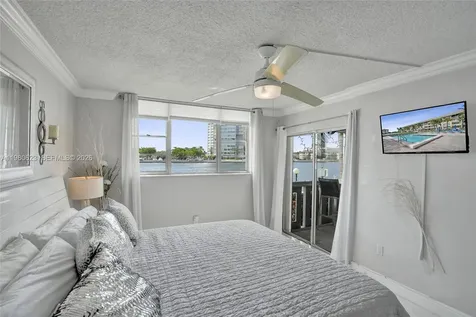 1889 S Ocean Drive Hallandale Beach FL 33009