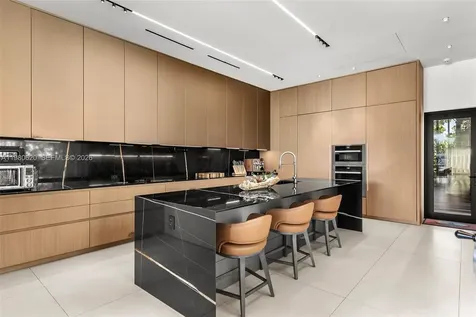 310 S Hibiscus Drive Miami Beach FL 33139