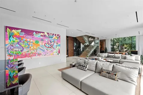 310 S Hibiscus Drive Miami Beach FL 33139