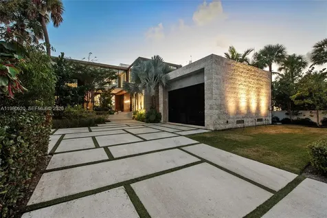 310 S Hibiscus Drive Miami Beach FL 33139