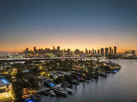 310 S Hibiscus Drive Miami Beach FL 33139