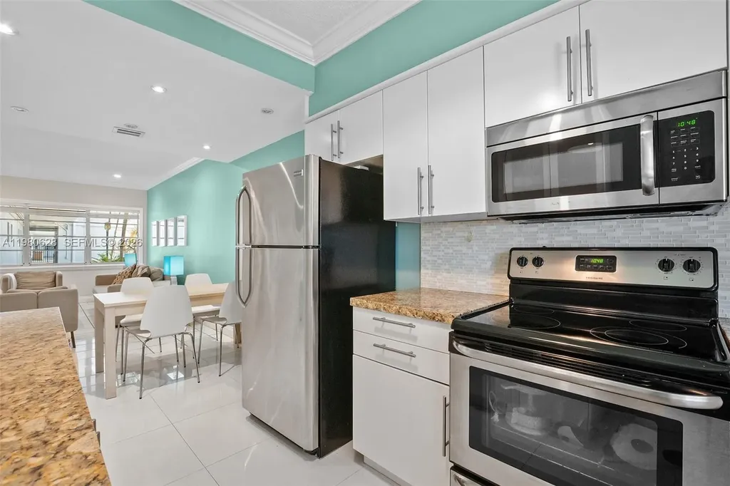 2200 S Ocean Drive Hollywood FL 33019