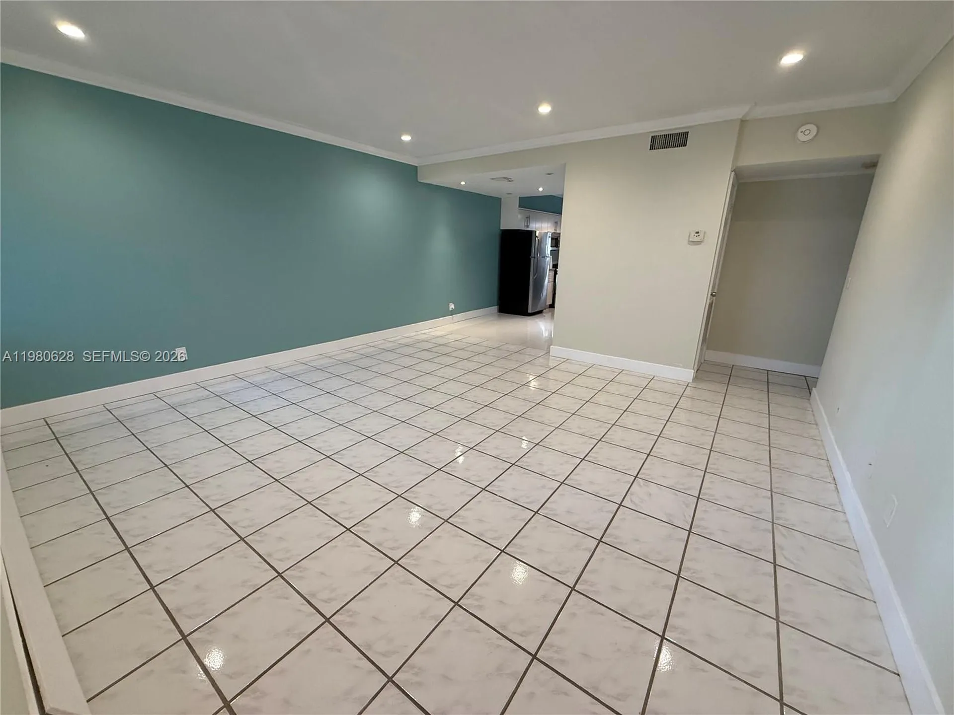 2200 S Ocean Drive Hollywood FL 33019