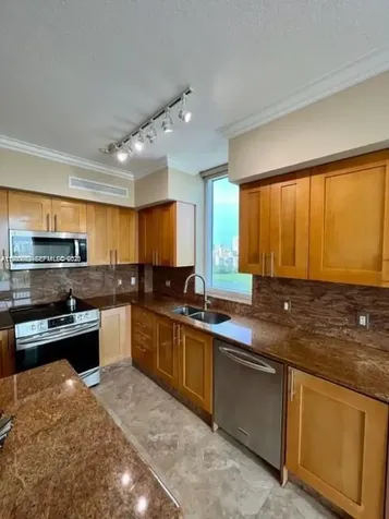 1755 E Hallandale Beach Boulevard Hallandale Beach FL 33009