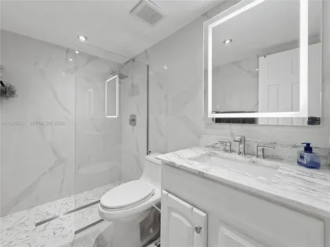 5301 Ocean Terrace Marathon FL 33050