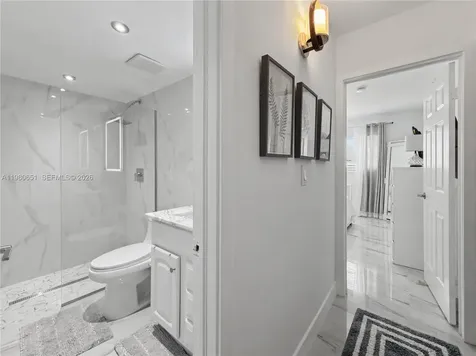 5301 Ocean Terrace Marathon FL 33050