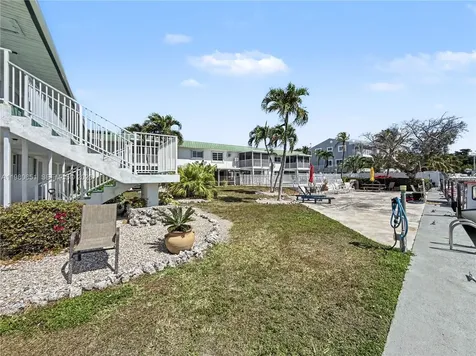 5301 Ocean Terrace Marathon FL 33050
