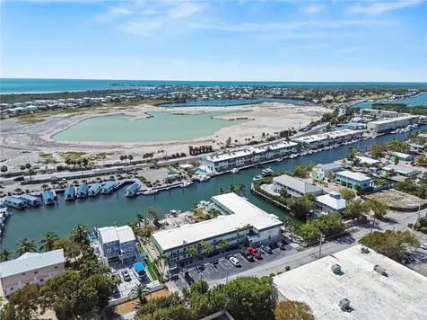 5301 Ocean Terrace Marathon FL 33050