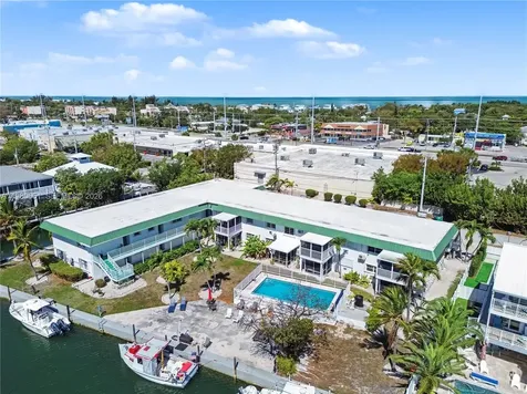 5301 Ocean Terrace Marathon FL 33050