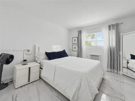 5301 Ocean Terrace Marathon FL 33050