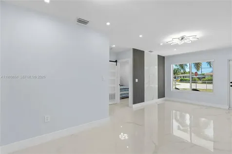 11805 SW 185th Street Miami FL 33177