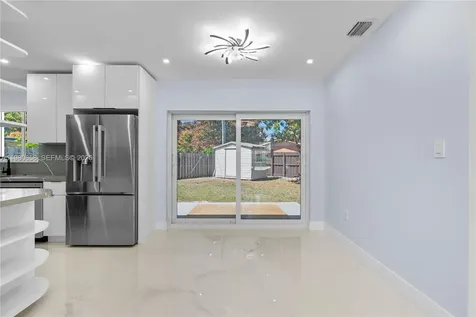 11805 SW 185th Street Miami FL 33177