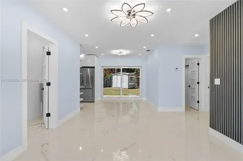 11805 SW 185th Street Miami FL 33177