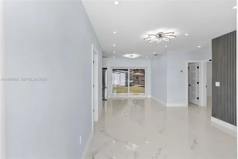 11805 SW 185th Street Miami FL 33177