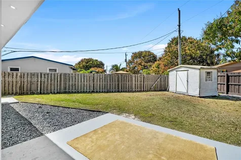 11805 SW 185th Street Miami FL 33177