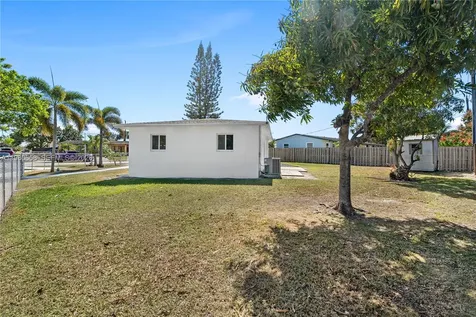 11805 SW 185th Street Miami FL 33177